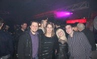Uvođenje reda od strane sexy policajki u discotheque Magnus