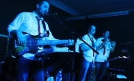 Uz Night Express band pleše Caffe bar Onyx