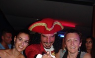 Ain't no party like Captain Morgan party! Makina, Vodice