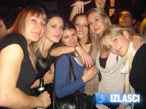 Nostalgični "Susret generacija" u klubu Uljanik oduševio sva godišta