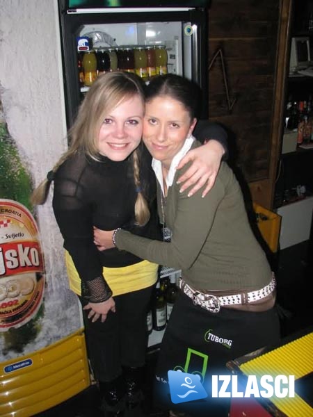 Zabava do jutra u Roxy klubu uz DJ Anesa