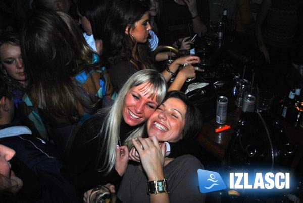 Đir po Rijeci dan nakon velikih događanja u gradu (Charlie bar, Teuta, Phanas pub)