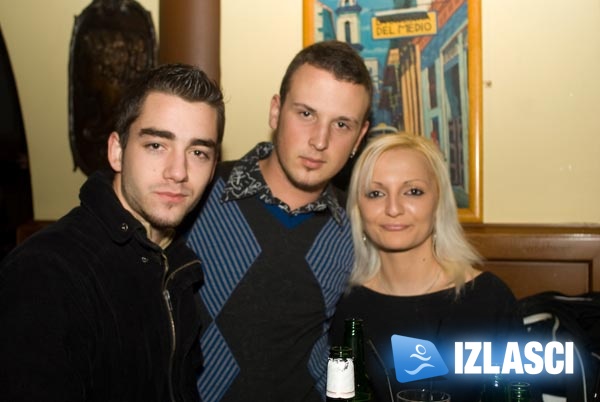 Studentski četvrtak u Capitanu, 2 Lava i u El Riu
