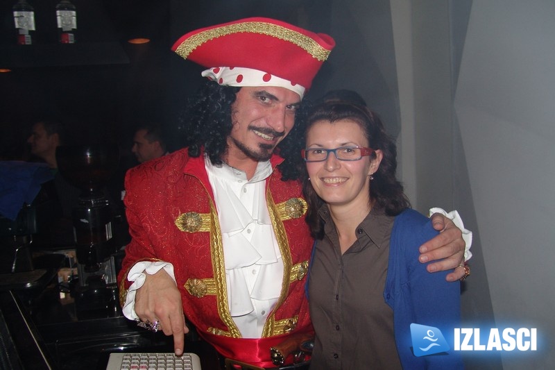 Aquarius club, novi dom captain Morgana