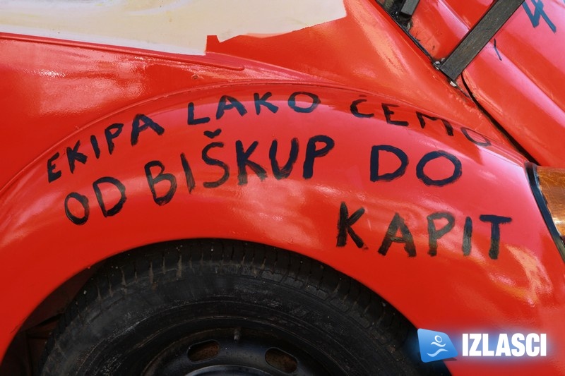 Jubilarni 20. Maškarani auto-rally Pariz Bakar