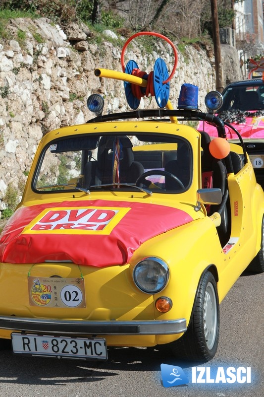 Jubilarni 20. Maškarani auto-rally Pariz Bakar