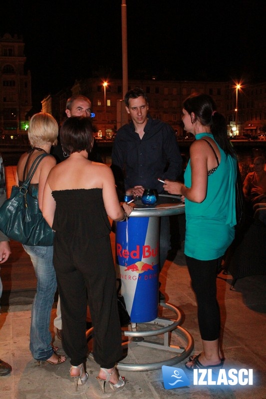 Noćno osvježenje uz vrhunske koktele u Karolini
