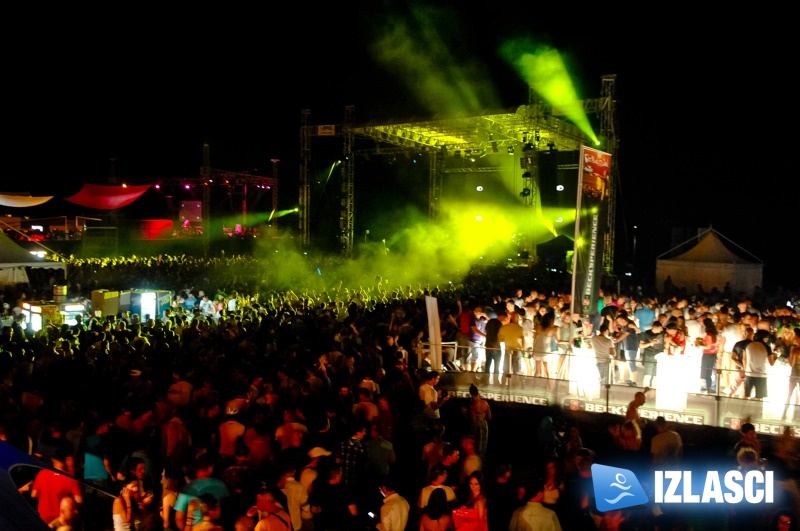 Big beach 24h w/Fatboy Slim na plaži Zrće