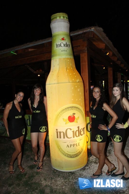 InCider party u Beach baru Pomidor