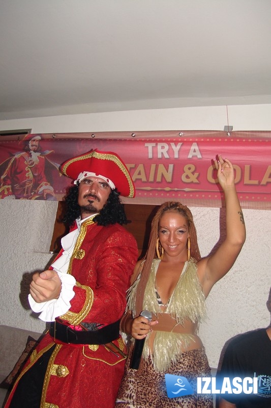 Captain Morgan priskočio u pomoć konobarima u Portu