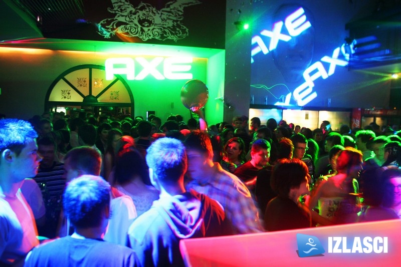 Axe Twist party u Bastionu