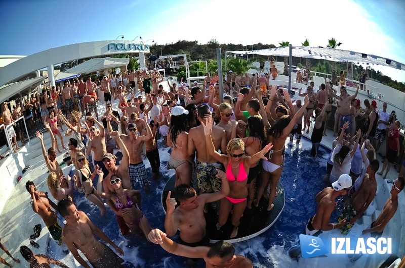 Aquarius after beach party
