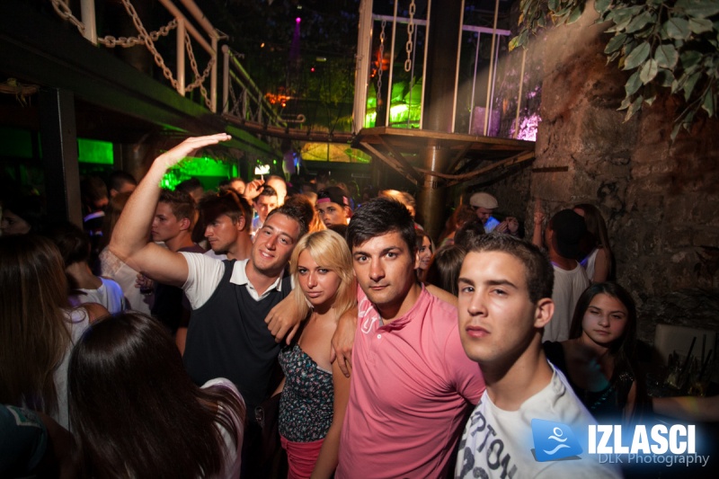 Balkan party susreo House ritmove u clubu Jungle na Krku