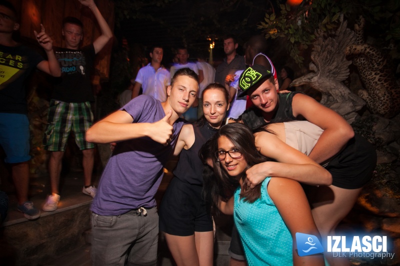 Balkan party susreo House ritmove u clubu Jungle na Krku