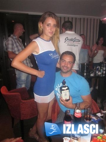 Ballantine's party @ Camel, Split