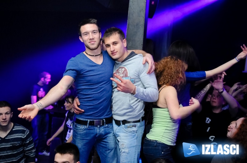 Clash of the mash party @ Aquarius club