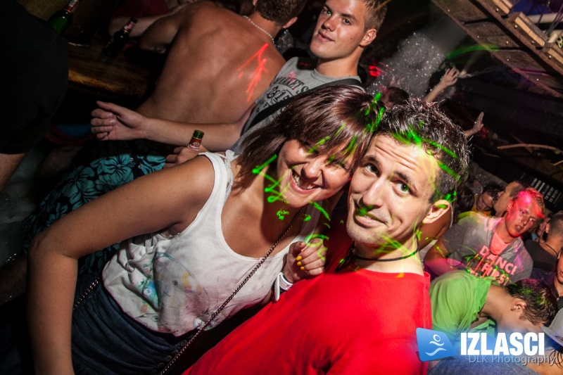 Foam party Full GAS i bez cenzure u clubu Jungle