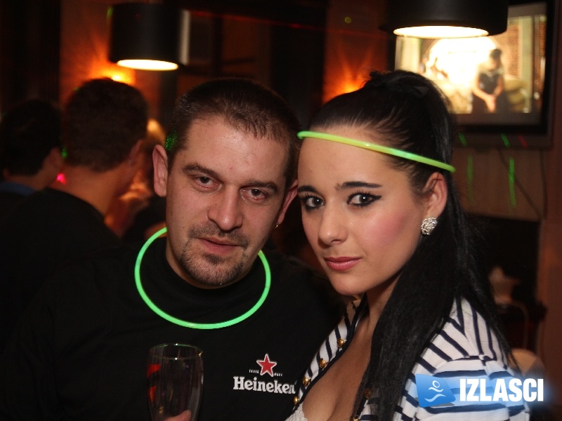 Heineken Party subotom @ Pazinska Kavana 