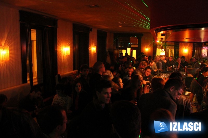 Johnnie Walker party u Pazinskoj kavani