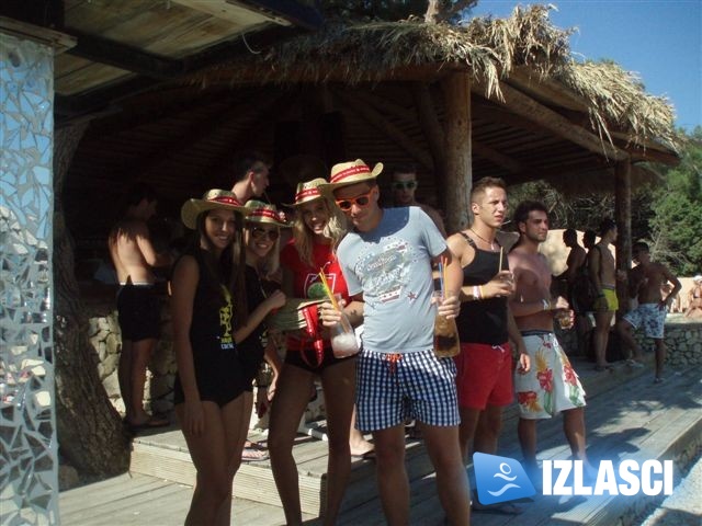 Nothing compares to Havana - summer tour 2012. (Beach bar Kalypso, Zrće)