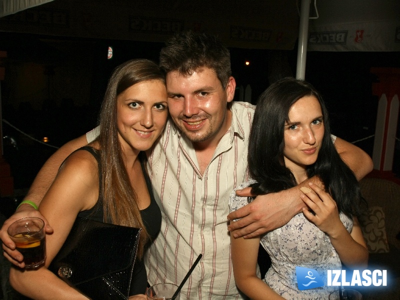 Notorius Beach bar prepun komada