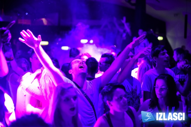 Otkačeni nastup Swanky Tunesa oduševio je sve prisutne u Aquariusu