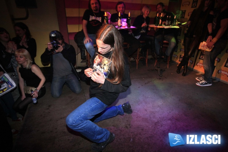 Najbolji gitaristi Air Guitar festivala osvojili karte za Metallicu