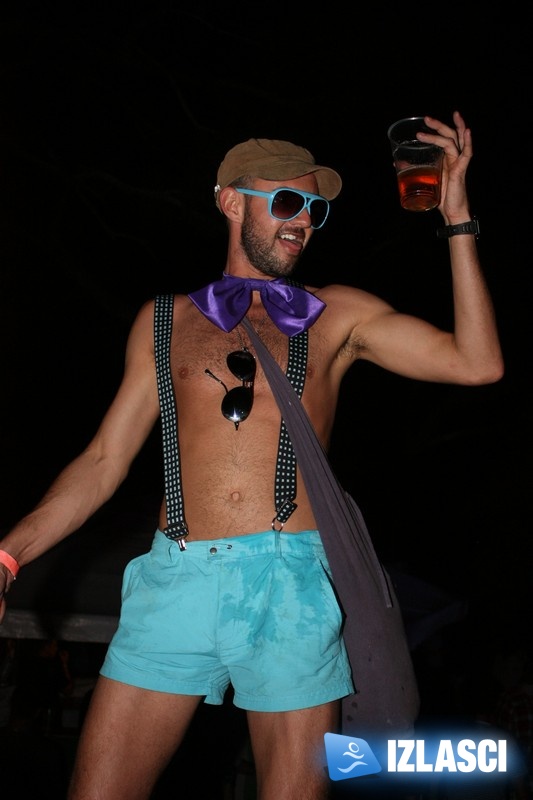 Ludi provod na Garden festivalu