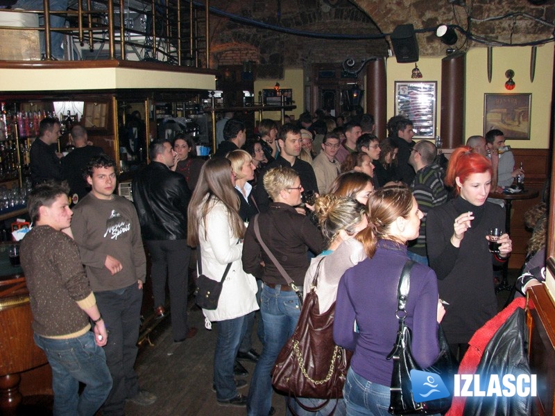 Na vrh svijeta nažalost samo uz grupe En Face i Grad