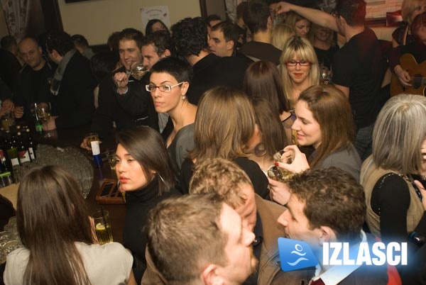 Petak u gradu (Pommery bar, Phanas, Nina2)