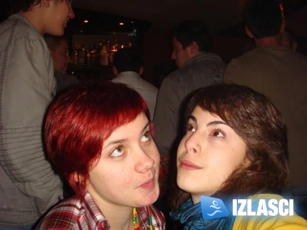 Žestoki koncert Kud Idijota u Max Magnusu